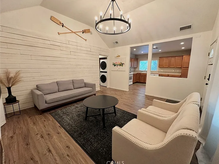 23938 Park Ln — Photo 3
