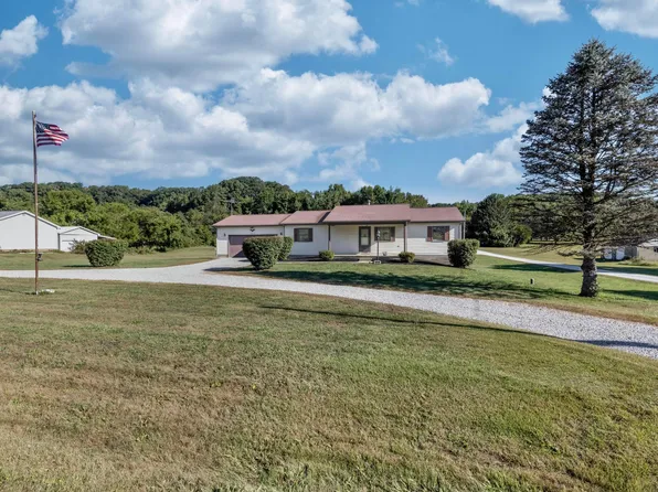 1640 Snoke Rd SW, Lancaster, OH 43130