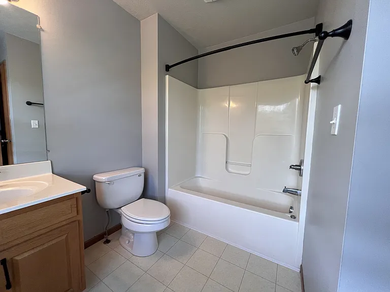 848 Quadrilla St — Photo 11