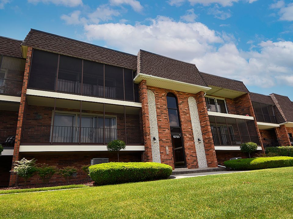 1st image of 15723 Foxbend Ct APT 2E