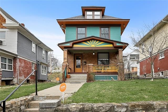 1st image of 2523 Tracy Ave