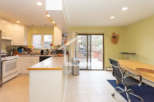 148 Thorndike St #1 Photo 1