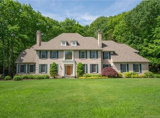 41 Brian Ln, Avon, CT 06001