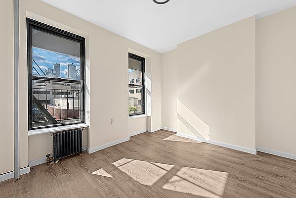 1st image of 46 Eldridge St APT 13