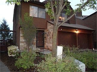 1st image of 4 Powderhorn Dr
