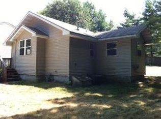 8019 Basswood Dr, Wonder Lake, IL 60097