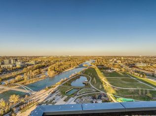 615 6th Ave SE #1403, Calgary, AB T2G 1S2