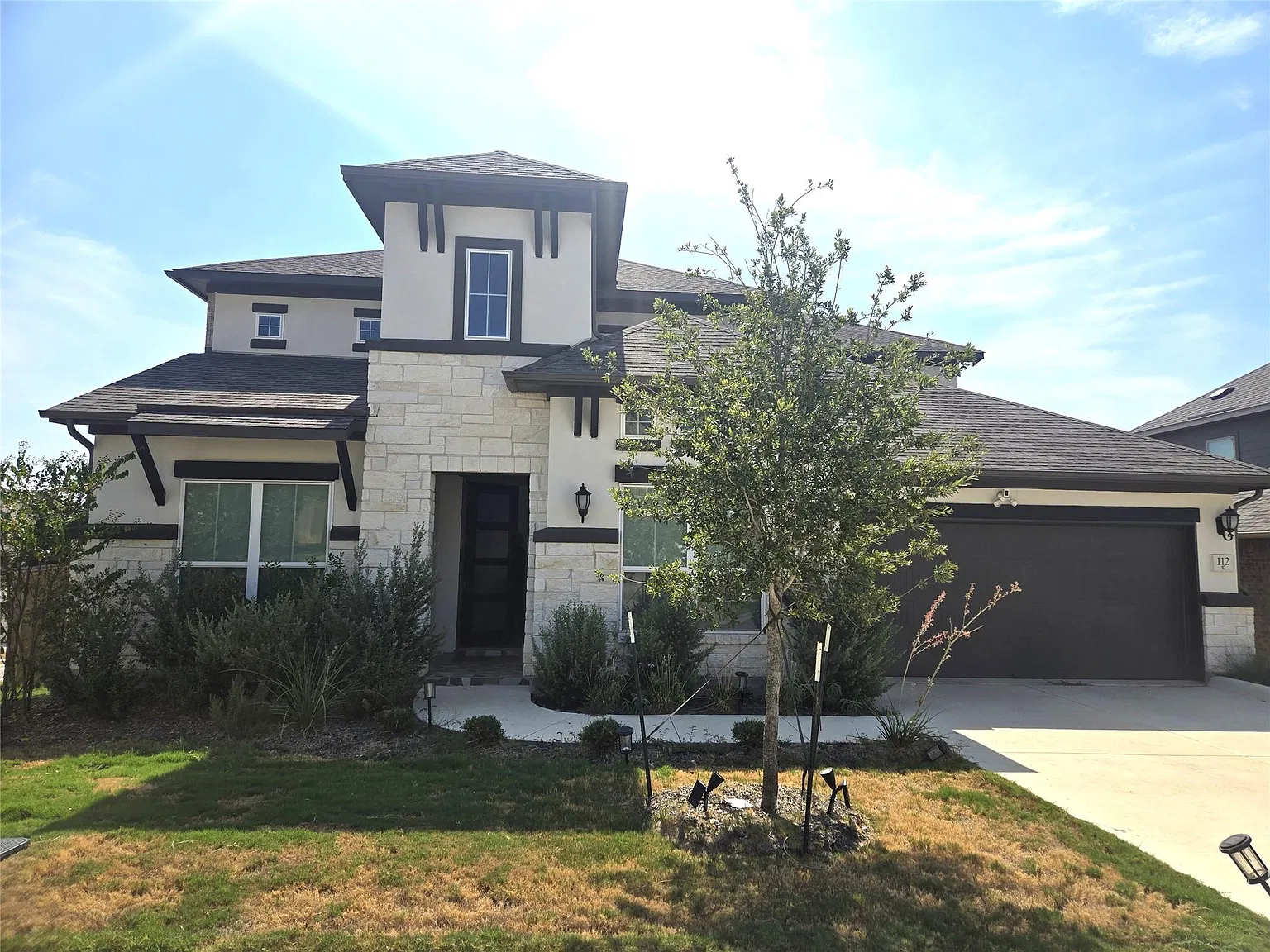 4 bed, 3.0 bath, 3648 sqft, $3,395 — Photo 3