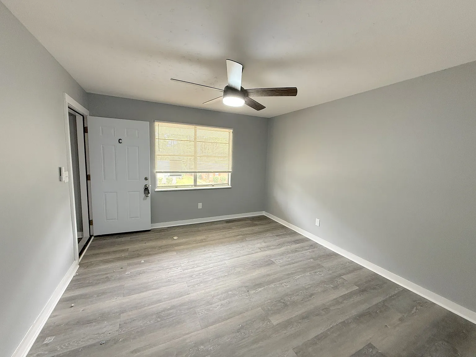 Mc Vay Street - 3606 - UNIT D - 1 — Photo 4