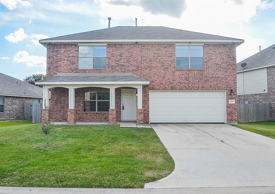 1st image of 9339 Camelia Crest Ln