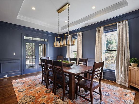 5th image of 3385 Osborne Rd NE