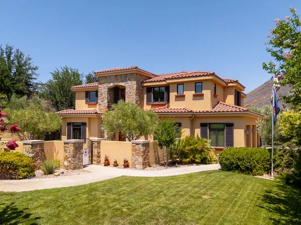 557 S Woods View Cir, Saint George, UT 84770