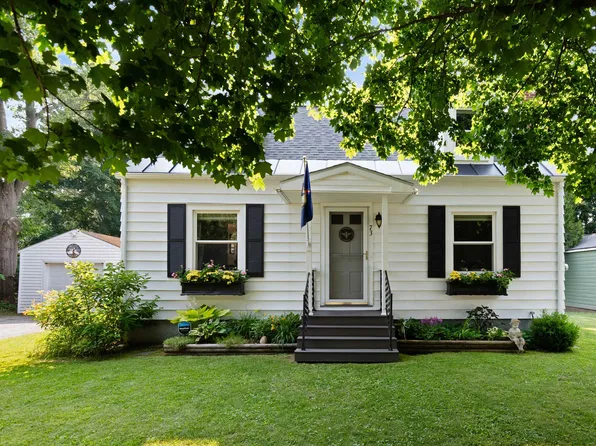 73 Hayden Parkway, South Burlington, VT 05403