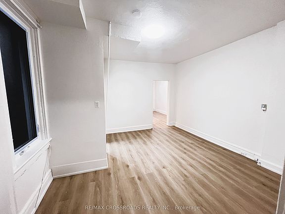 5th image of 82 Curzon St