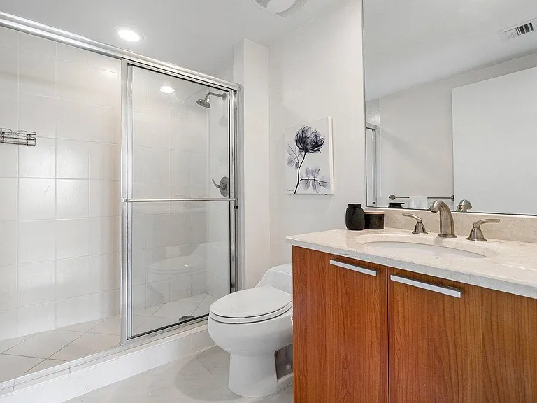 2650 Lake Shore Dr #1003 — Photo 21
