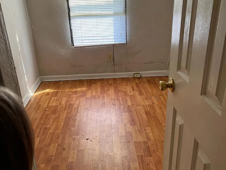 109 Goddard Ln — Photo 6