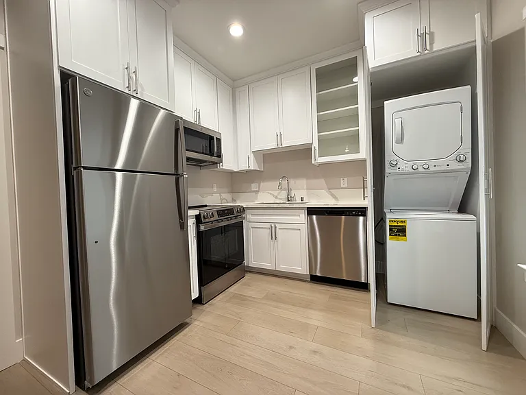 6312 Ventura St #6310-1 — Photo 2