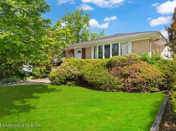 159 Wolverine St, Staten Island, NY 10306