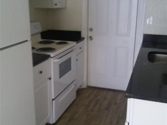 5th image of 1710 S Washington Ave