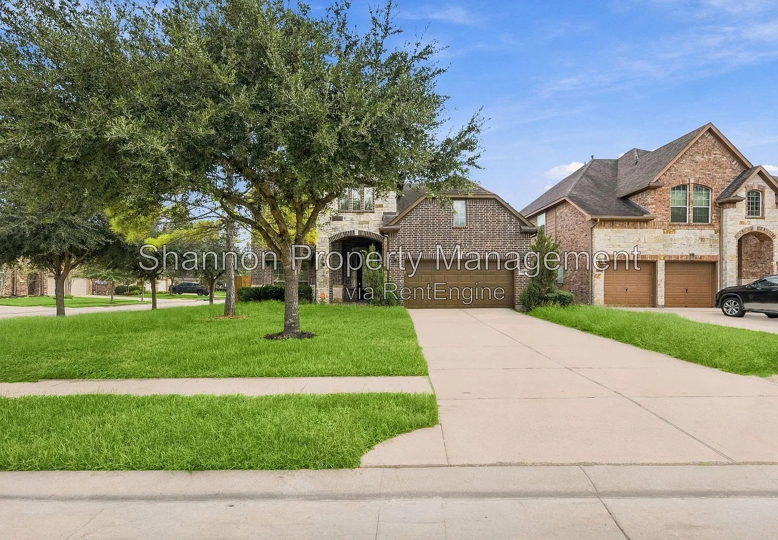 4 bed, 2.5 bath, 3050 sqft, $2,900 — Photo 3