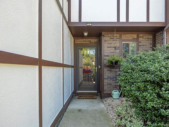 4th image of 12 Amber Court
