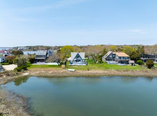 56 Far Pond Rd, Southampton, NY 11968