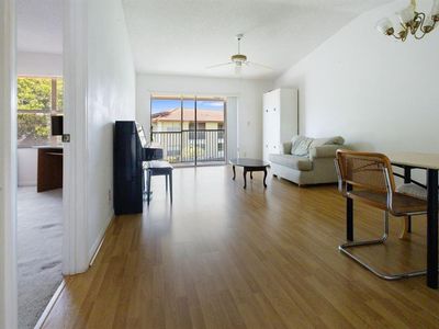 3071 Holiday Springs Blvd #201, Pompano Beach, FL, 33063