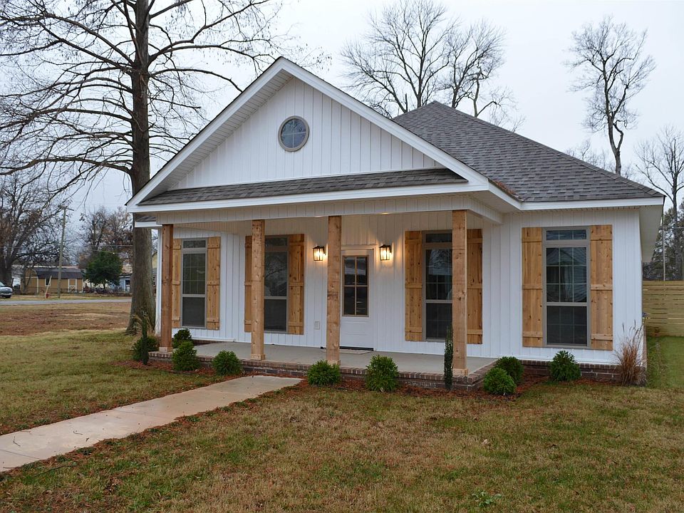 208 Home St, Marked Tree, AR 72365 Zillow