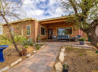 9411 W Sky Blue Dr, Tucson, AZ 85735