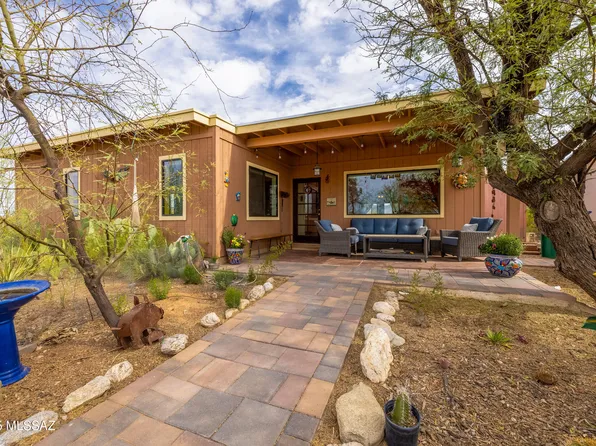 9411 W Sky Blue Dr, Tucson, AZ 85735