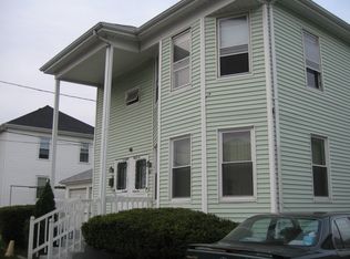 84 Dartmouth St, Pawtucket, RI 02860