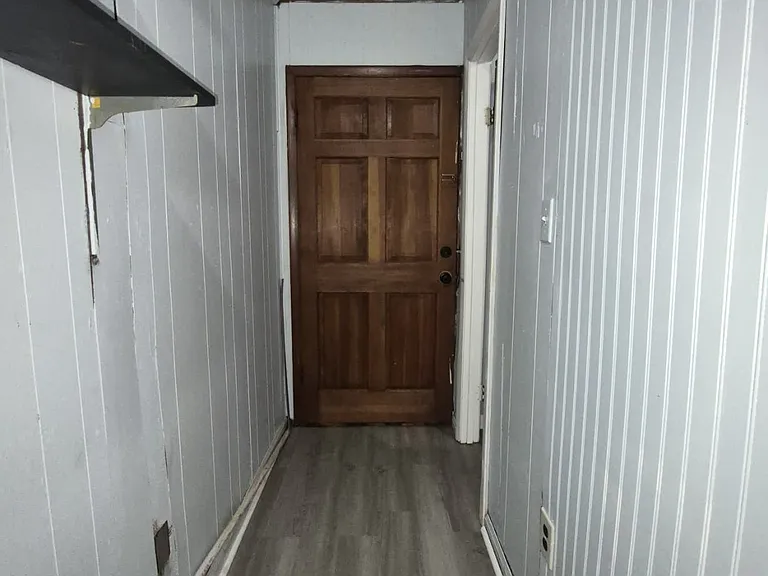 111 Becky St — Photo 9