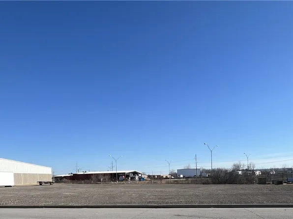 2350 Ingersoll Cir, Fort Smith, AR 72908