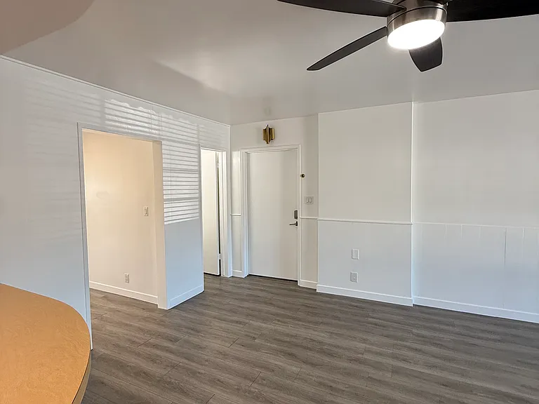 5402 E Beverly Blvd #1 — Photo 12