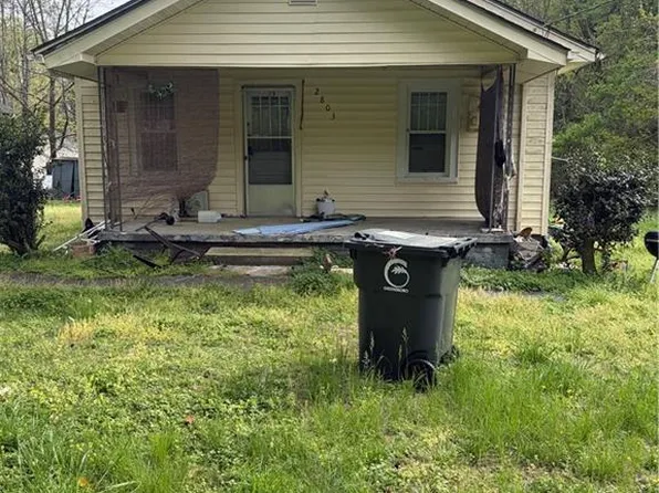 2803 W Vandalia Rd, Greensboro, NC 27407