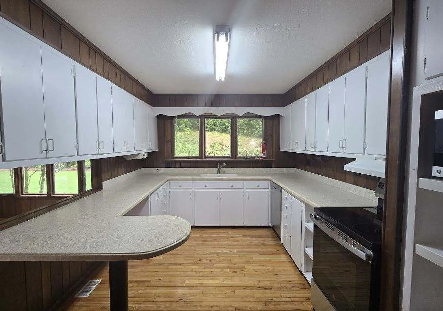 3 Bedroom 2.5 bathroom home for rent — Photo 3