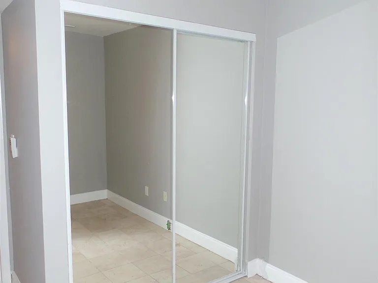 2881 N Oakland Forest Dr #112 — Photo 18