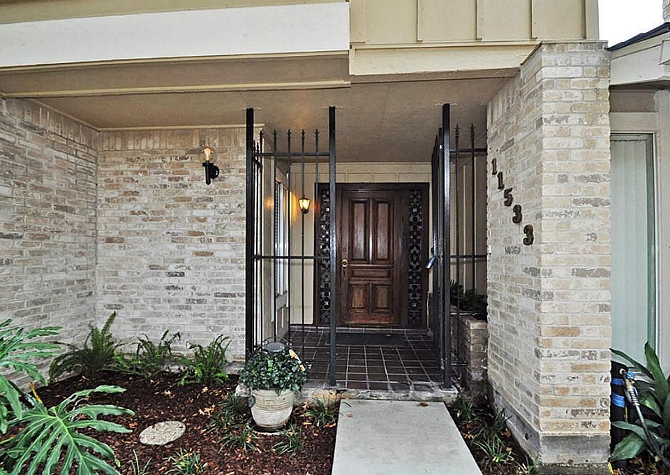 1st image of 11533 Village Place Dr #163