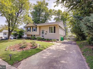 9209 Roxanne Dr, Lanham, MD 20706