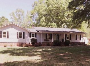 241 Setzler Rd, Waterloo, SC 29360