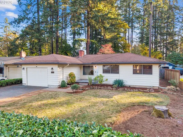 17956 SW Tualata Ave, Lake Oswego, OR 97035