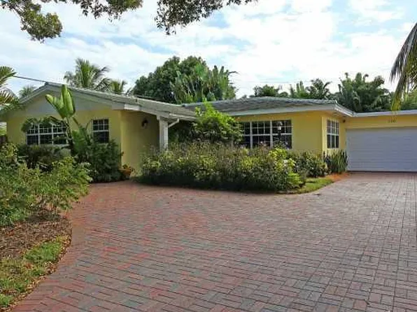 736 Robin Way, North Palm Beach, FL 33408