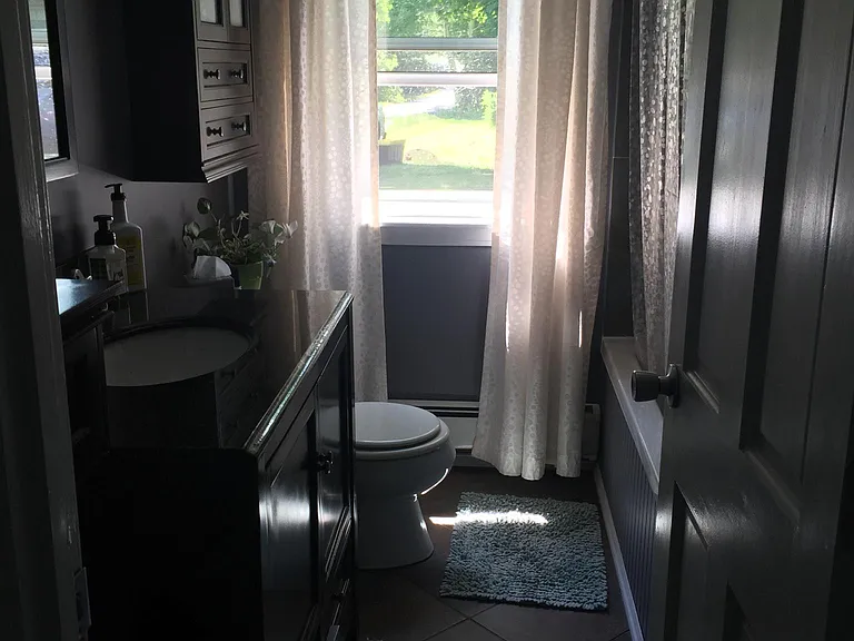 188 Rocky Hill Rd — Photo 8