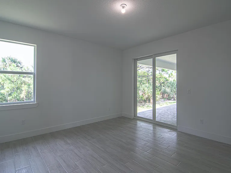 10654 Washington Rd — Photo 17