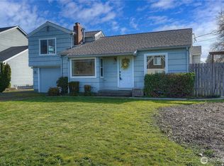 407 18th Street SW, Puyallup, WA