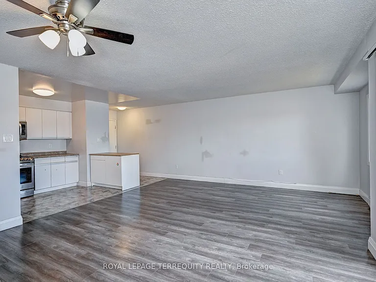 276 Eiwo Ct #307 — Photo 10