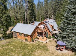 761 & 691 Gratten Flat Rd, Trinity Center, CA 96091