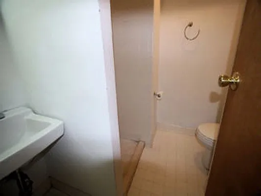 Rented by JM Preston Properties LLC | media 30