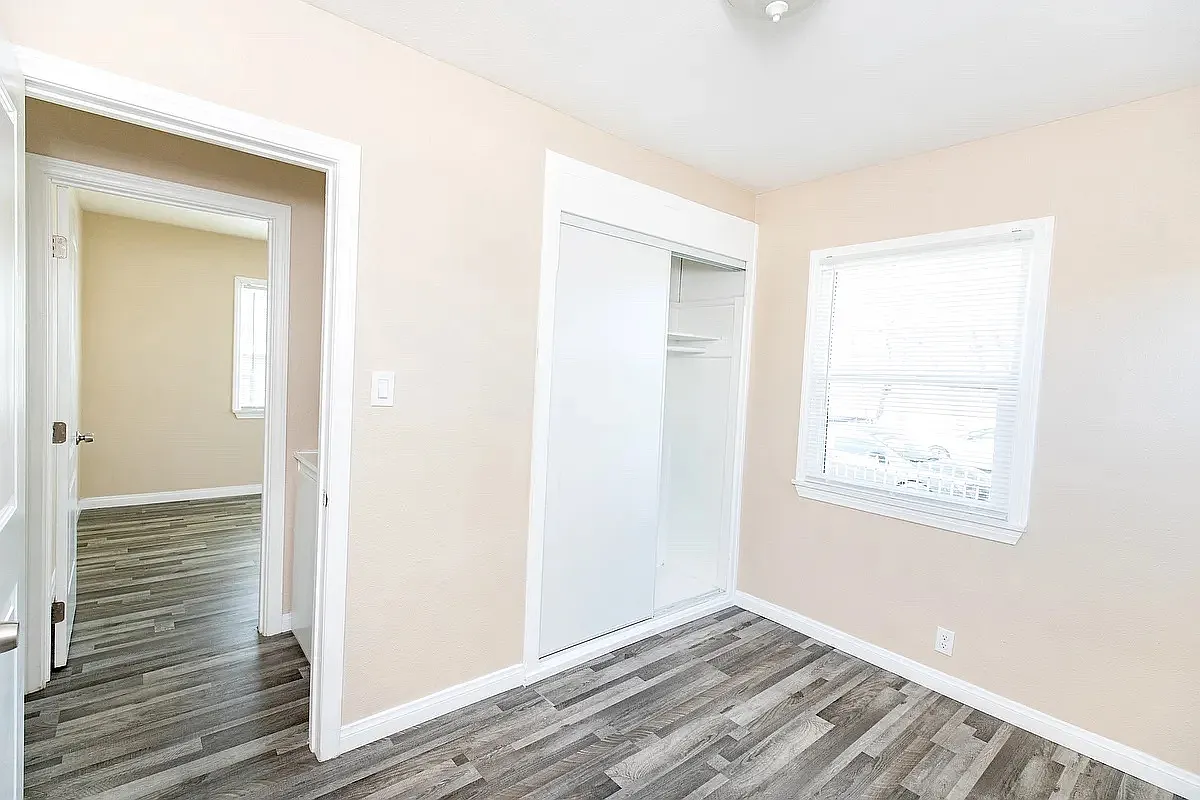 3264 Minnesota Ave — Photo 3