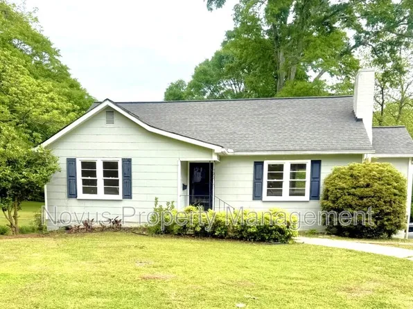 527 N White St, Carrollton, GA 30117